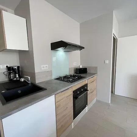 Sh210-06b - 2 Pieces 5 Couchages Hilaire De Riez * Saint-Hilaire-de-Riez